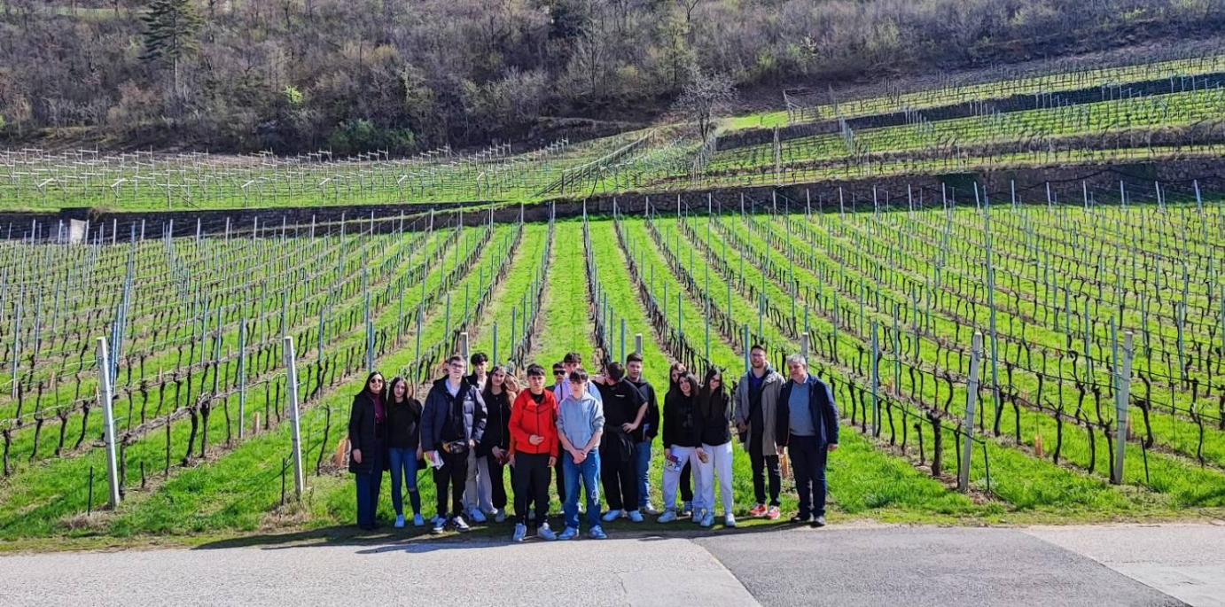 Ospiti al Collegio dei Periti Agrari di Trento - Visita alla FEM di una classe della Scuola Superiore di Castelnuovo - Garfagnana